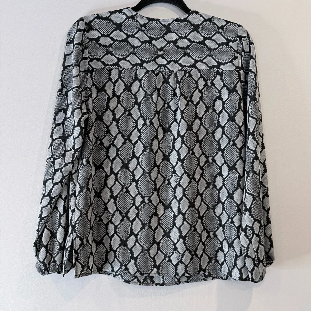 Michael Kors elegant top